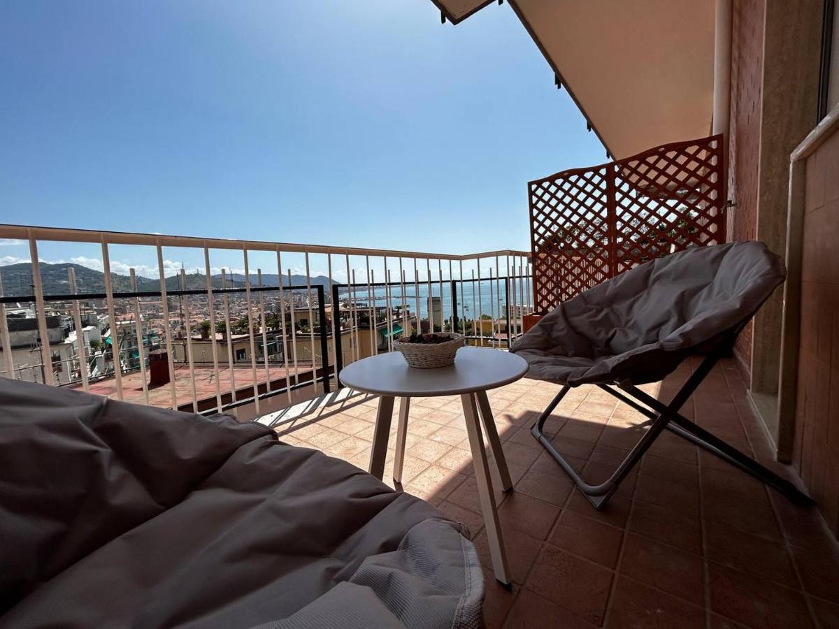 A Casa Di Roberta Daire Salerno Dış mekan fotoğraf